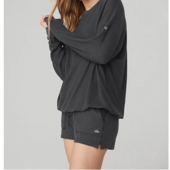 ALO Soho Pullover in Anthracite - Picture 2 of 7